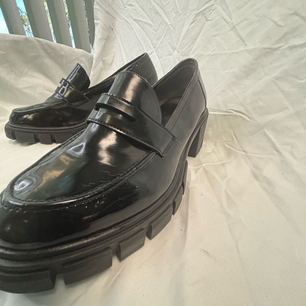 Sincerely Jules Glossy Black Loafers